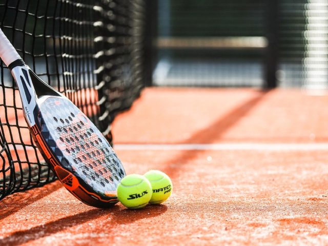 Comparatif des balles de padel par marque et usage