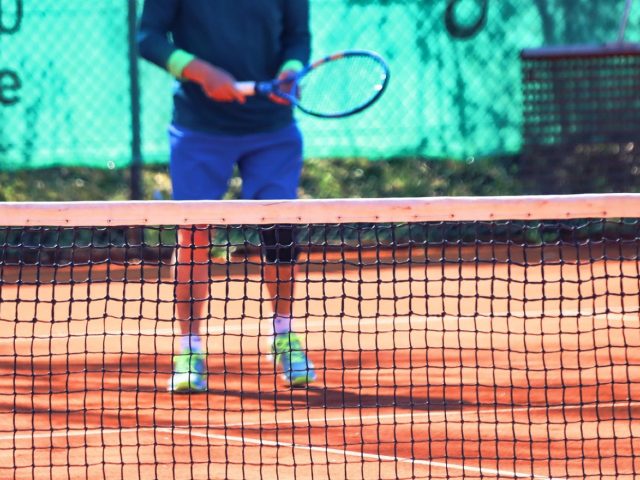 Guide d&rsquo;échauffement complet avant un match de padel