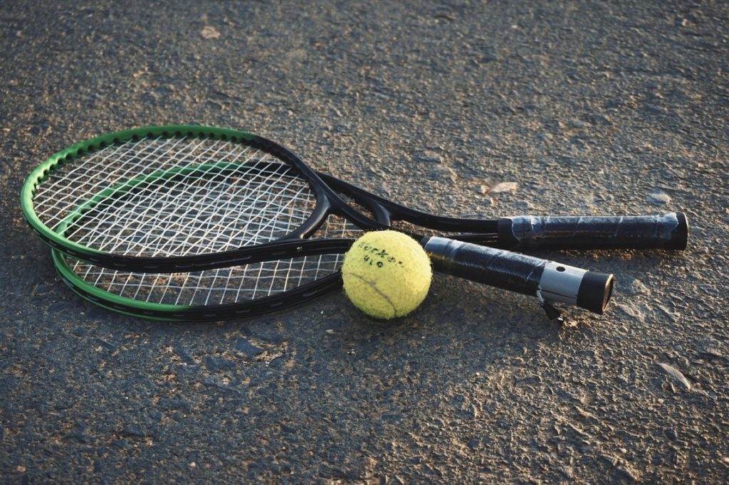 Cordage padel ou système anti‑vibration : lequel choisir